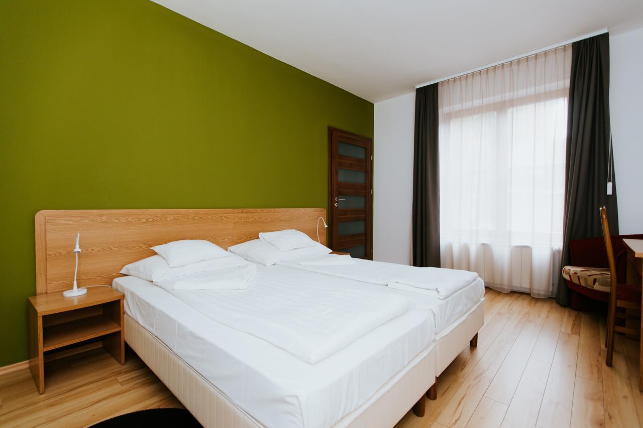 Hotel Mátrix Szeged Esterno foto